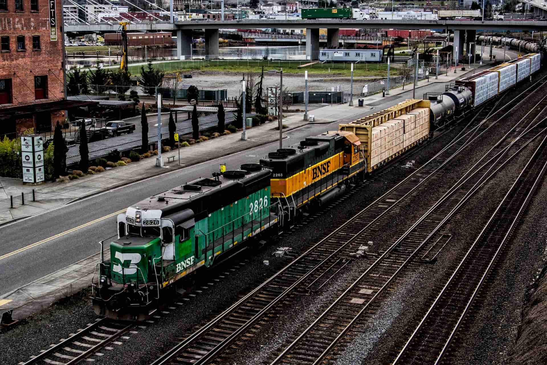 Wymiary kontenerów kolejowych i rodzaje wagonów towarowych