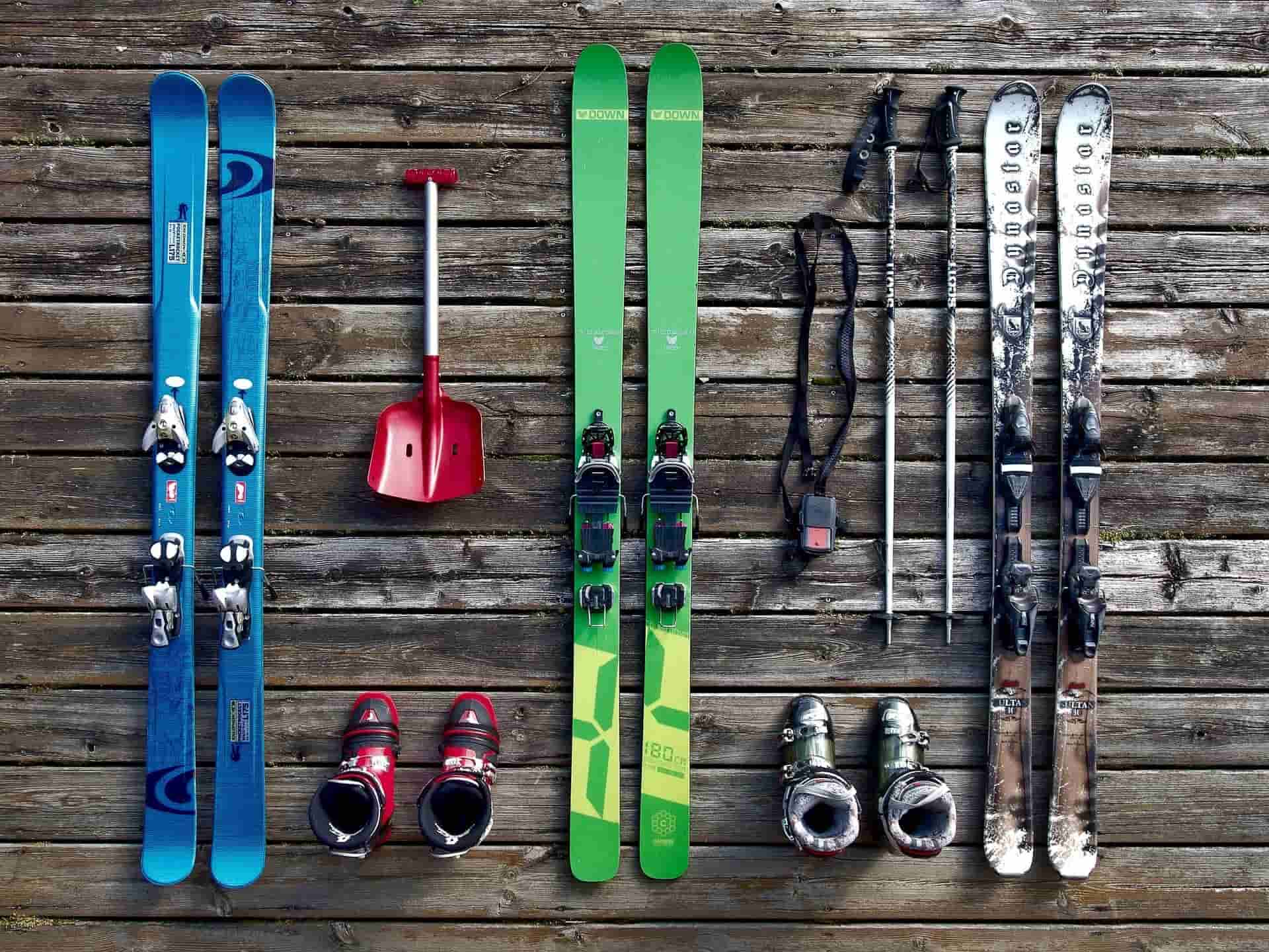 Tani sprzęt narciarski z Chin – jak importować