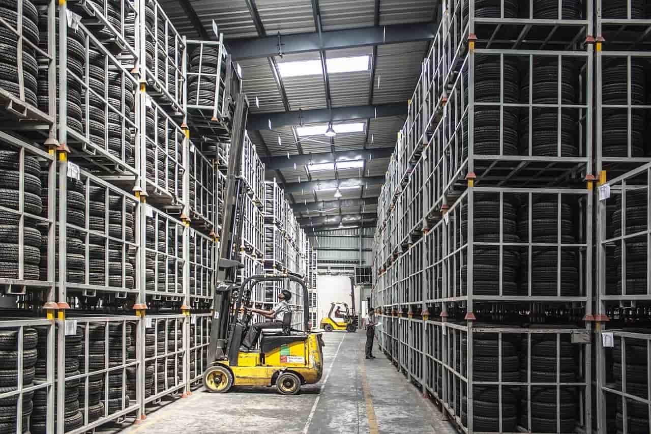 Co-warehousing – czym jest, czy się opłaca?